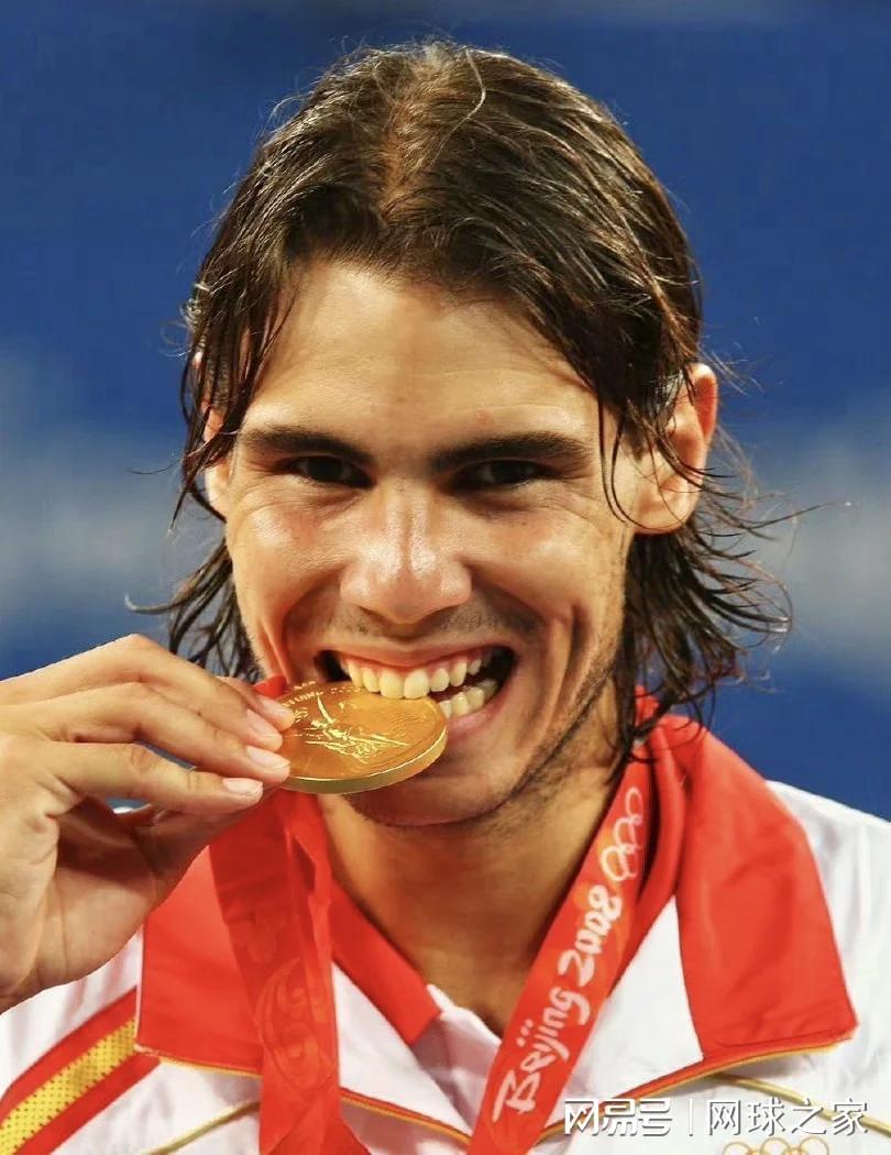 星空体育官网-四十多年仅七人做到：生涯最后一冠，竟是大满贯